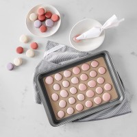 Tava copt Macarons, 24 de forme rotunde, forma pentru prajituri/fursecuri, rezistenta la temperaturi de pana la 250 grade C, 42 x 30 cm